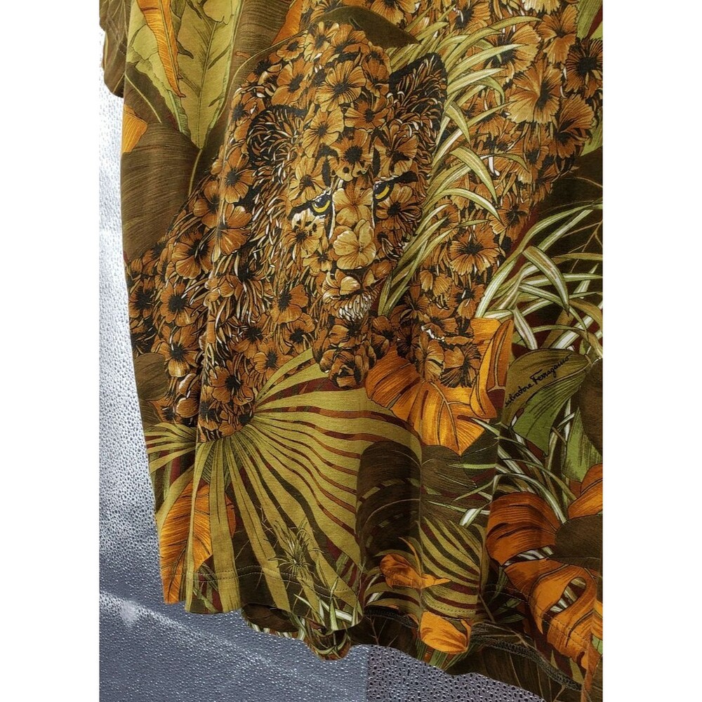 Vtg Salvatore Ferragamo Jaguar Jungle T-Shirt Size XS Green Multi Made In Italy - Picture 5 of 8